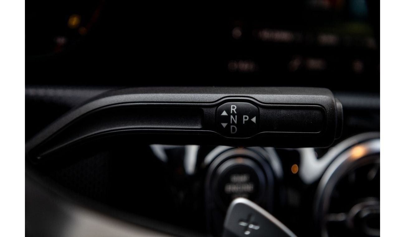 Mercedes-Benz CLA 250 Premium + 2.0L Mercedes-Benz CLA250 2022 GCC under Agency Warranty with Flexible Down-Payment.