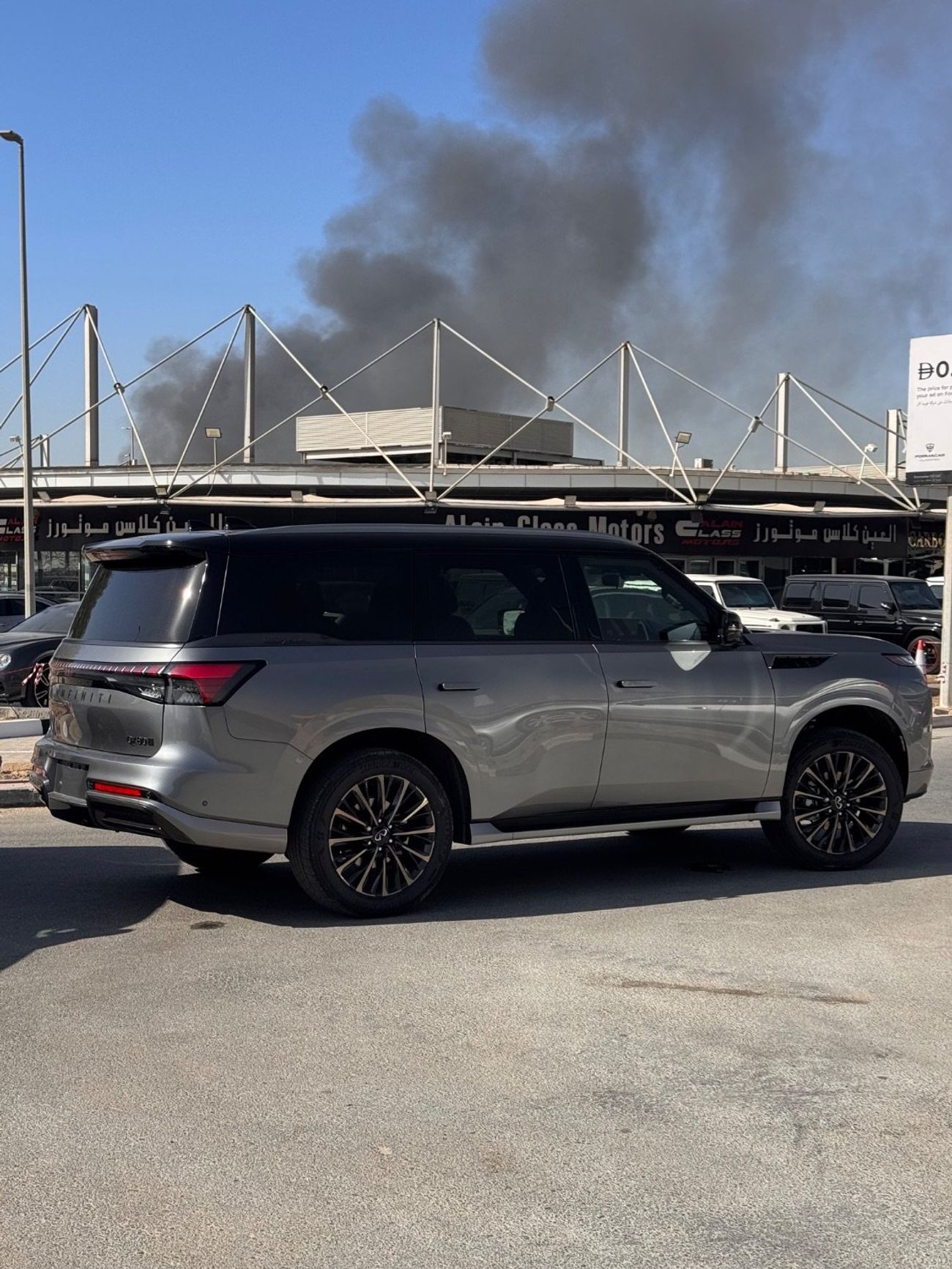 إنفينيتي QX80 Autograph Captain Chairs 3.5L