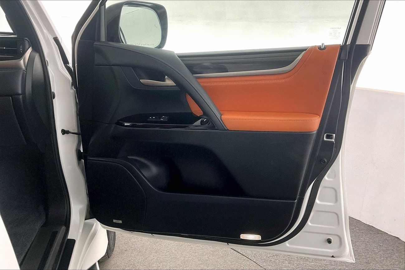 Lexus LX 570 Platinum | Guaranteed Warranty | 0 Down Payment