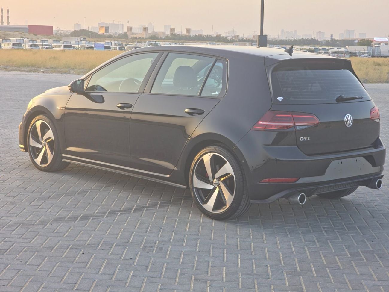 Volkswagen Golf GTI