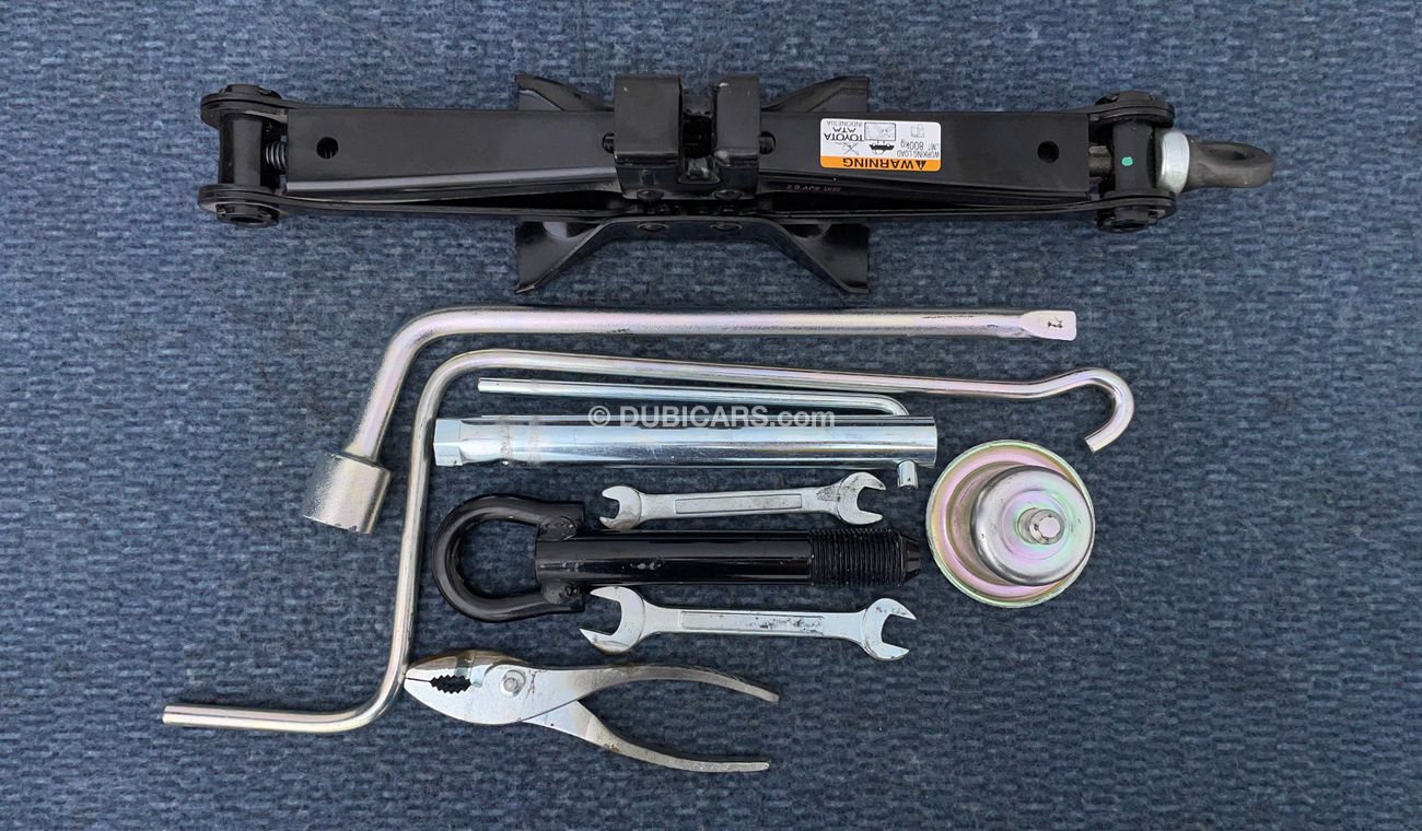 تويوتا يارس SE 1.5 | بدون دفعة مقدمة | اختبار قيادة مجاني للمنزل