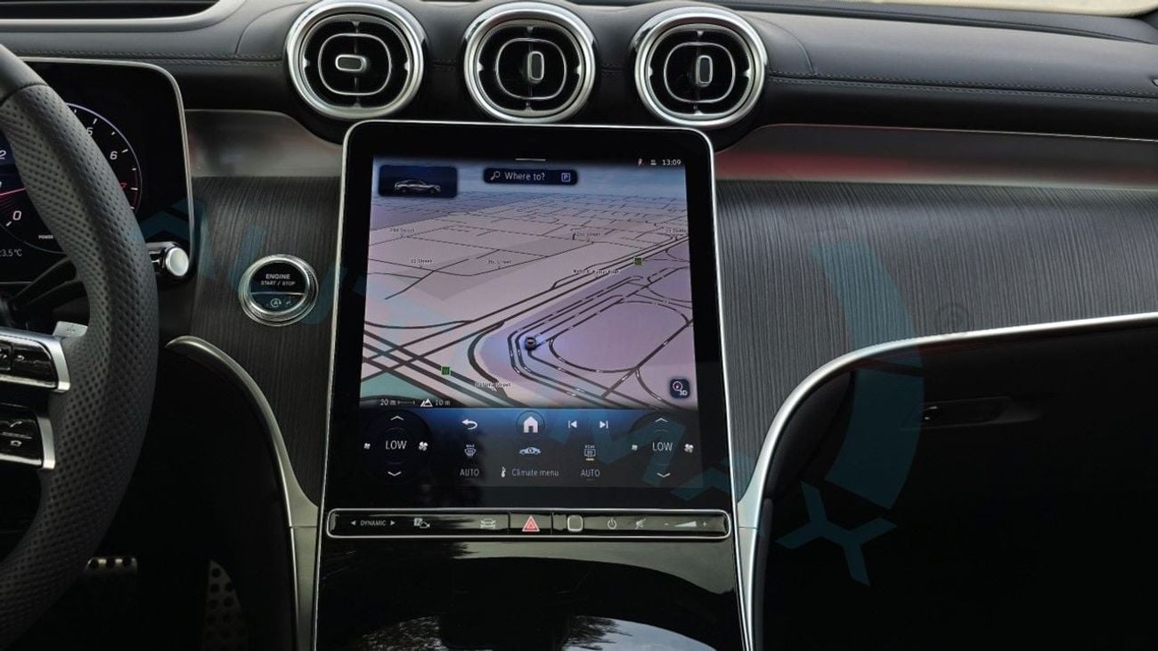 مرسيدس بنز GLC كوبيه 200 AMG 4Matic EQ Boost 2026 GCC 0Km With 2 Years Unlimited Mileage Warranty @Official Dealer