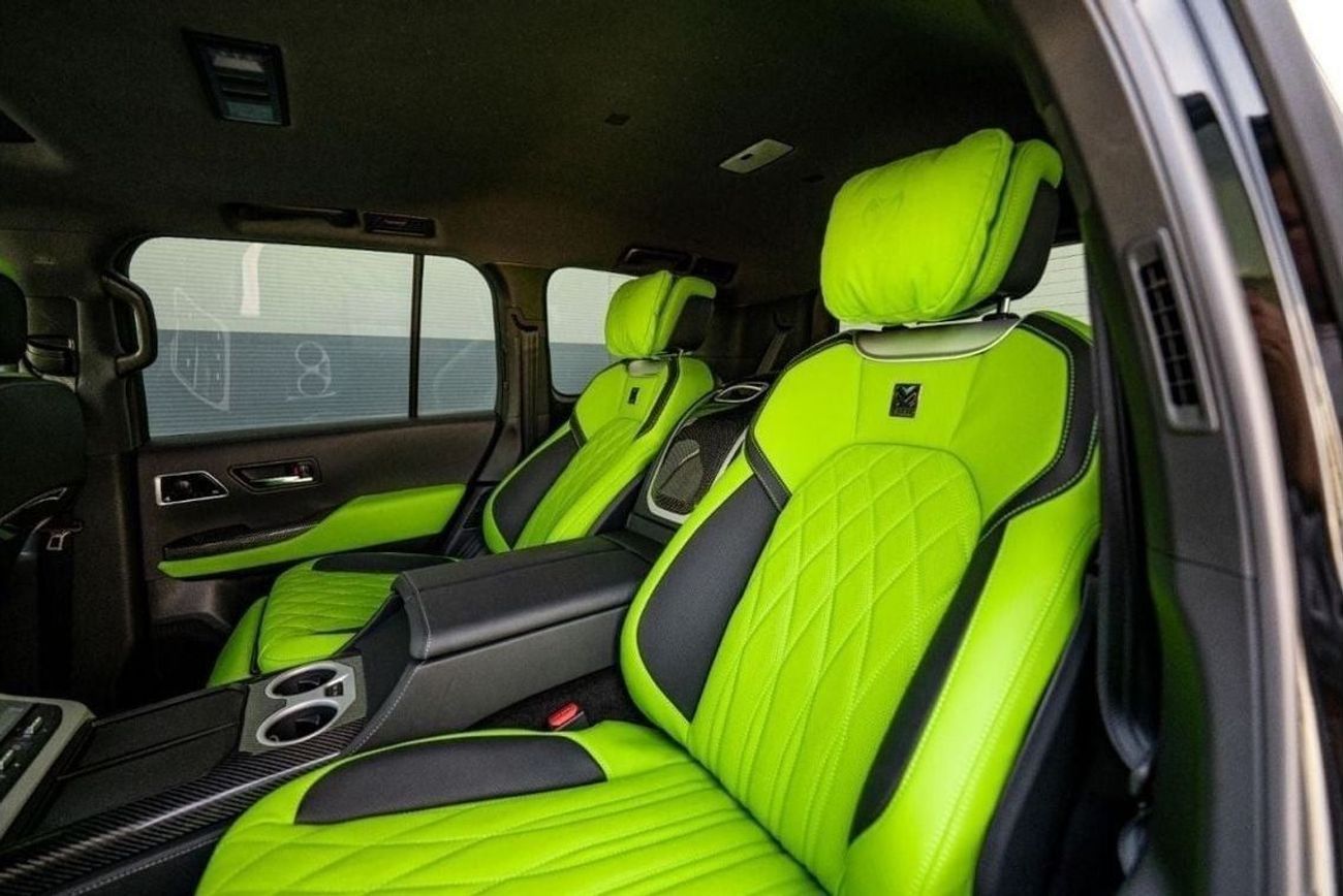 تويوتا لاند كروزر VIP MBS Autobiography 4 Seater Black Edition