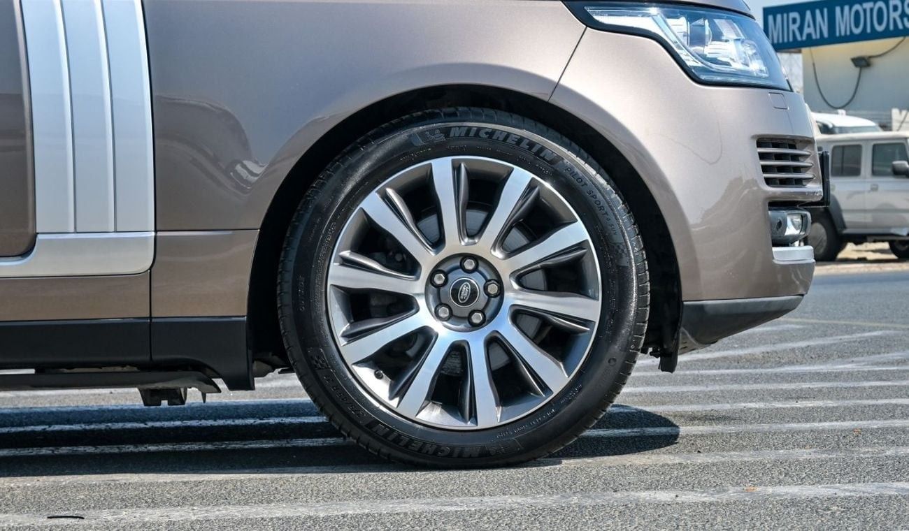 لاند روفر رينج روفر Perfect Condition Range Rover Vogue HSE - 2016 Low Mileage