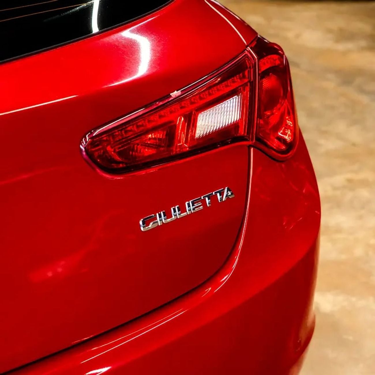 ألفا روميو جوليتا 861 P.M • 0% Downpayment • Veloce • 1 Year Warranty