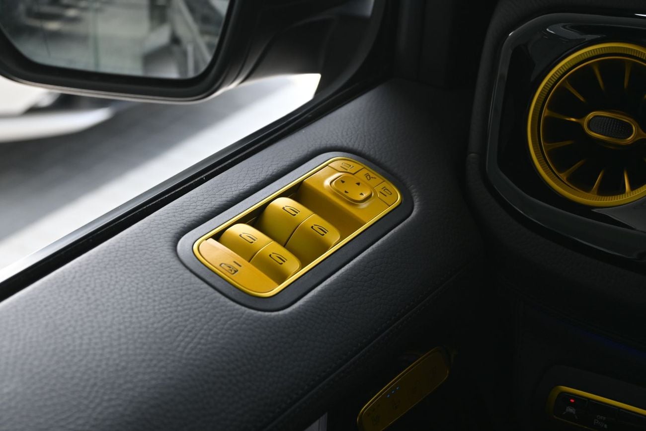 BRABUS G 800 Widestar - Mercedes-AMG G 63 Mercedes Original Brabus G800 4.0-litre V8 Bi-Turbo, Model 2024 Color Silver