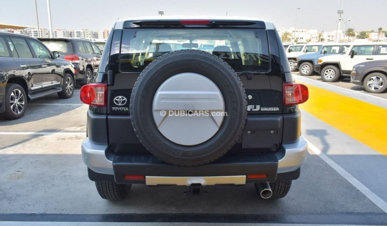 Toyota FJ Cruiser TOYOTA FJ CRUISER 4.0L V6 2023