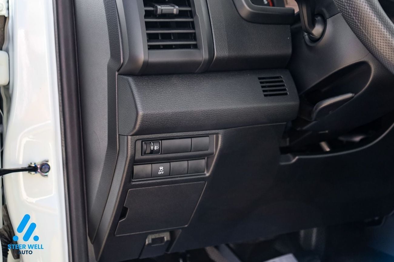 ميتسوبيشي L200 GL SINGLE CABIN DSL 2026 Single Cabin | 2.4L Turbo DSL | 5-Speed MT | 4WD | Heavy-Duty Workhorse