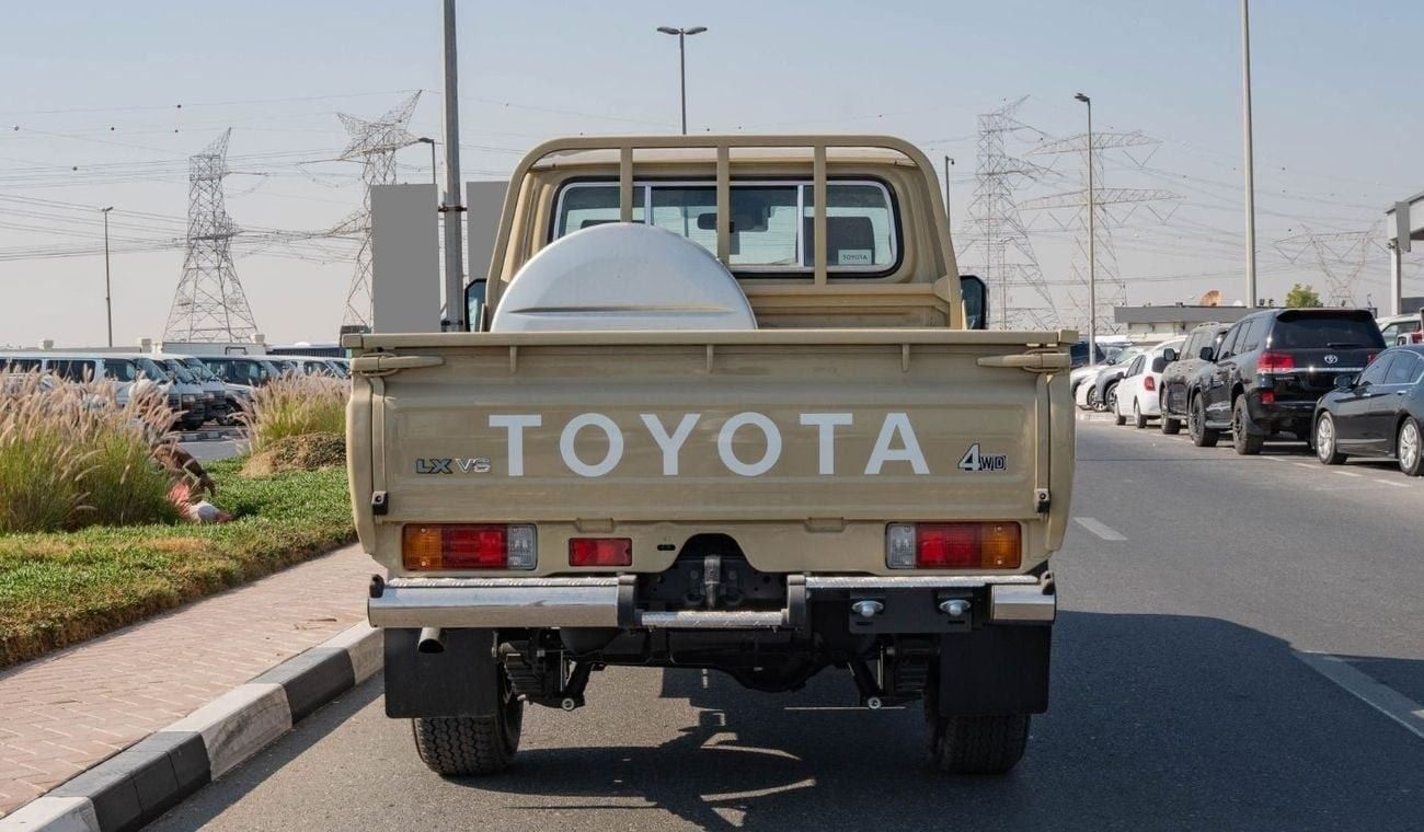 تويوتا لاند كروزر بيك آب 2025 Toyota Land Cruiser LC79 4.0 SC AT Petrol Full Option - Beige