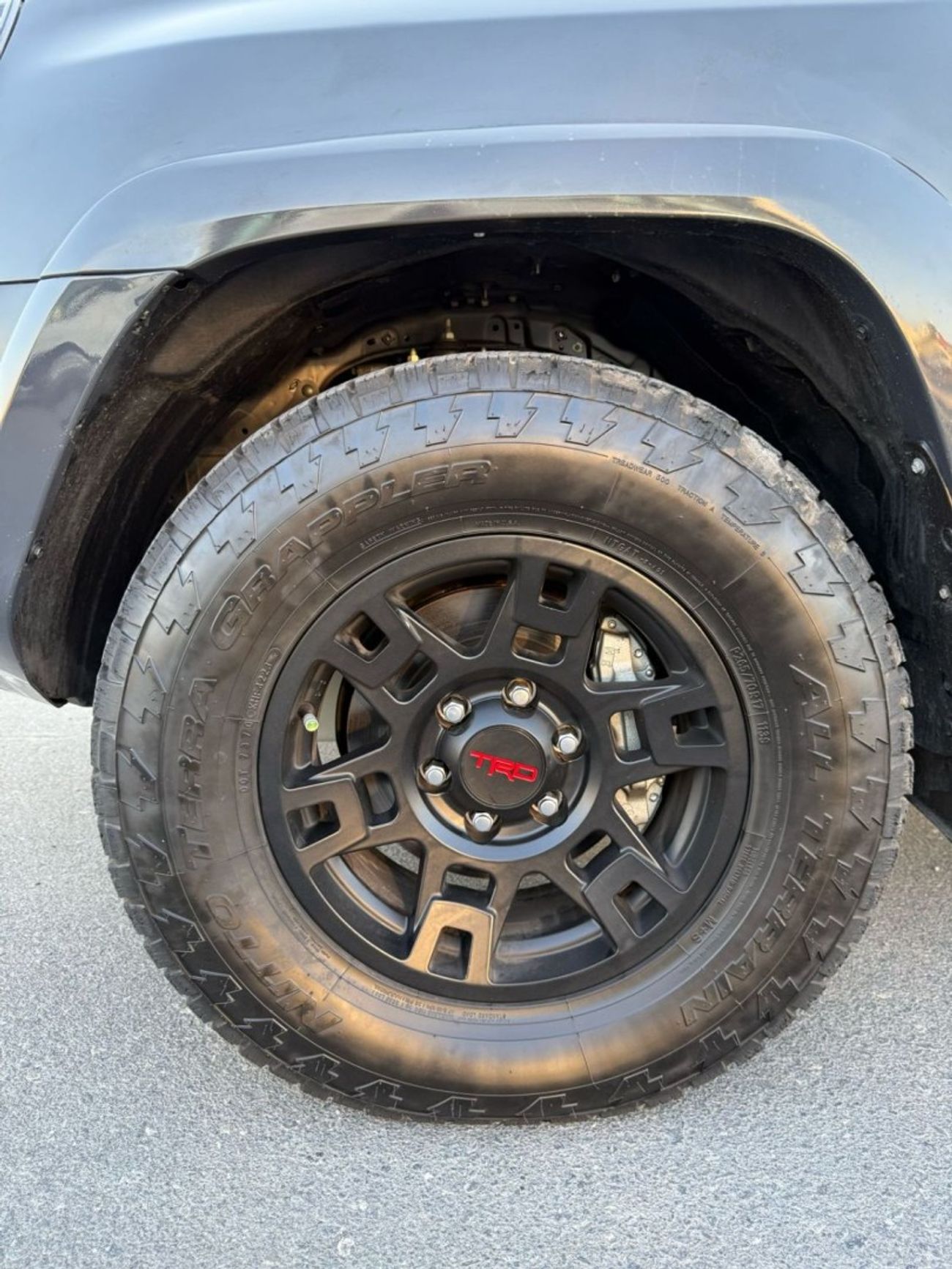 Toyota 4Runner 2024 TOYOTA 4RUNNER SR5-TRD KIT / UAE PASS