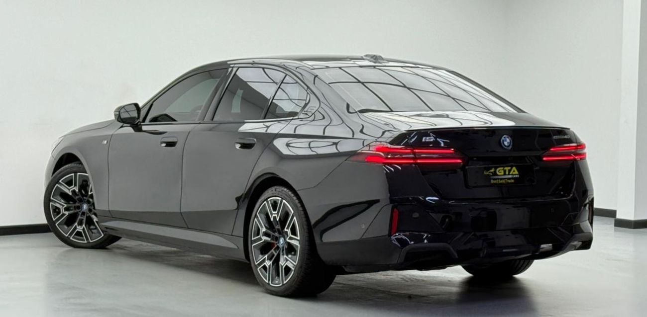 BMW i5 2024 BMW i5 eDrive40 M Sport Pro,Arabian Gulf Warranty ,Full Service History ,Excellent Condition ,