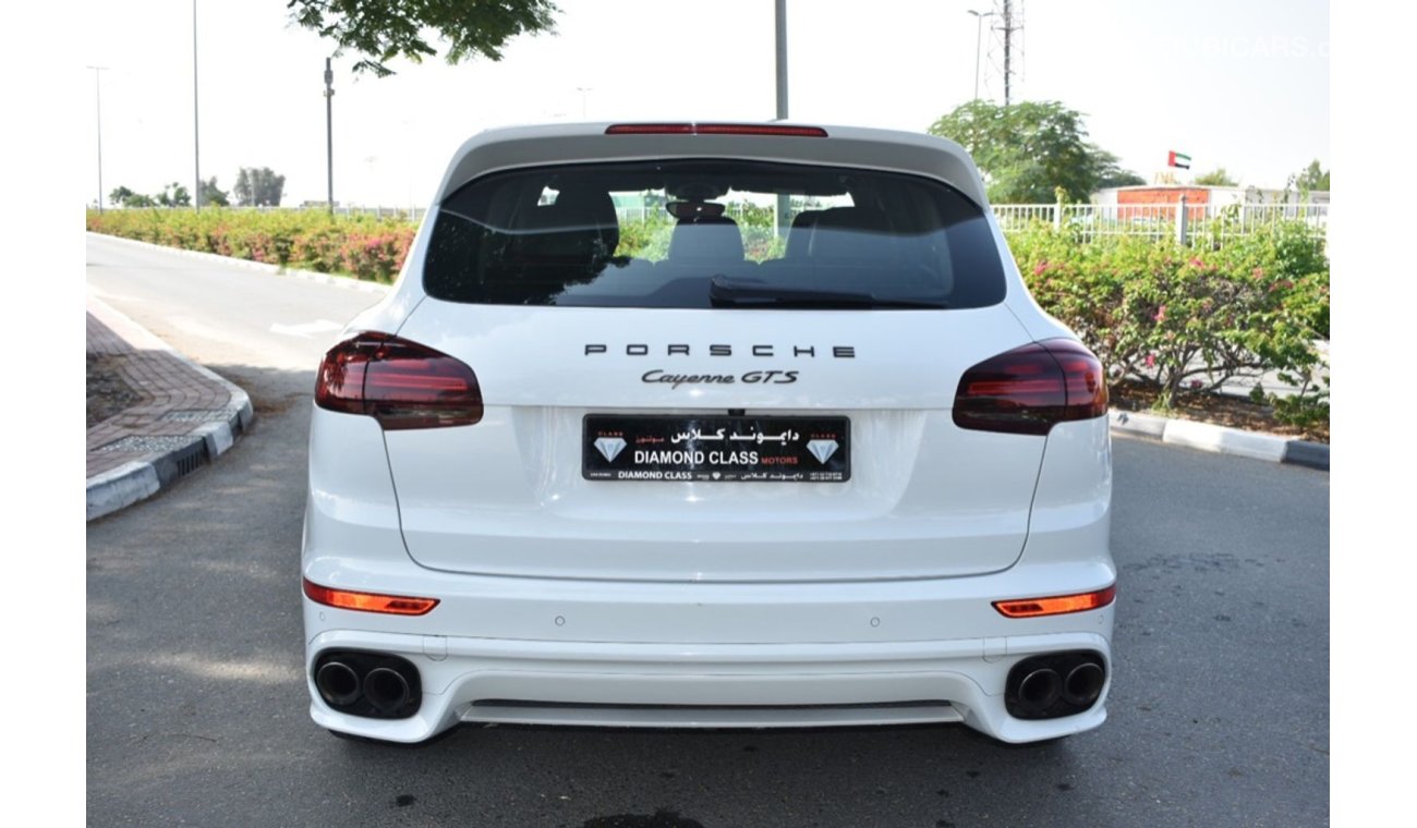 Porsche Cayenne GTS Porsche Cayenne GTS 2016 gcc