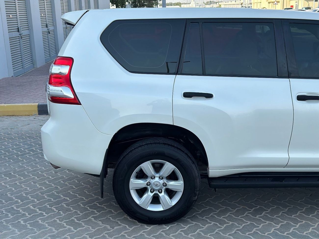 Toyota Prado EXR GCC V4