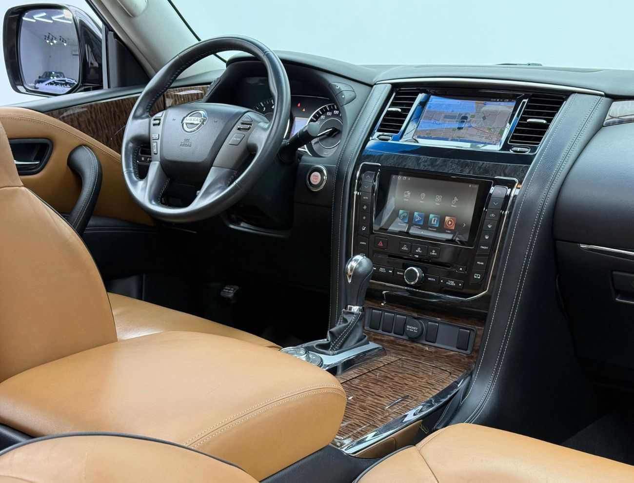 Nissan Patrol LE Platinum 5.6L 2014 Nissan Patrol LE Platinum V8, 2027 GTA Service Pack, 8 Seater, Excellent Condi