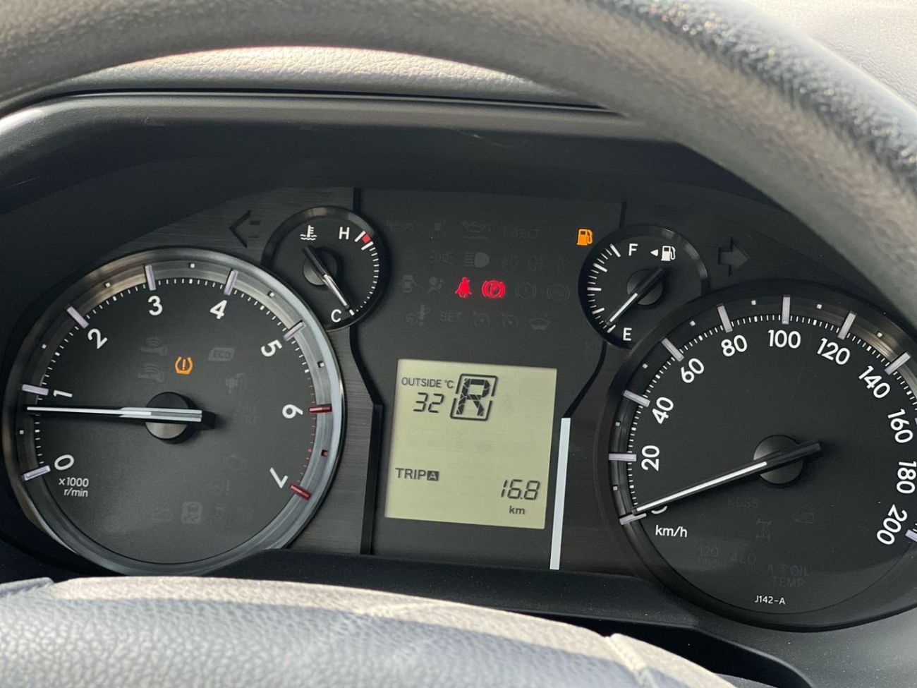 تويوتا برادو TX 2.7L TOYOTA PRADO 250 TX 2.7P AT  2023