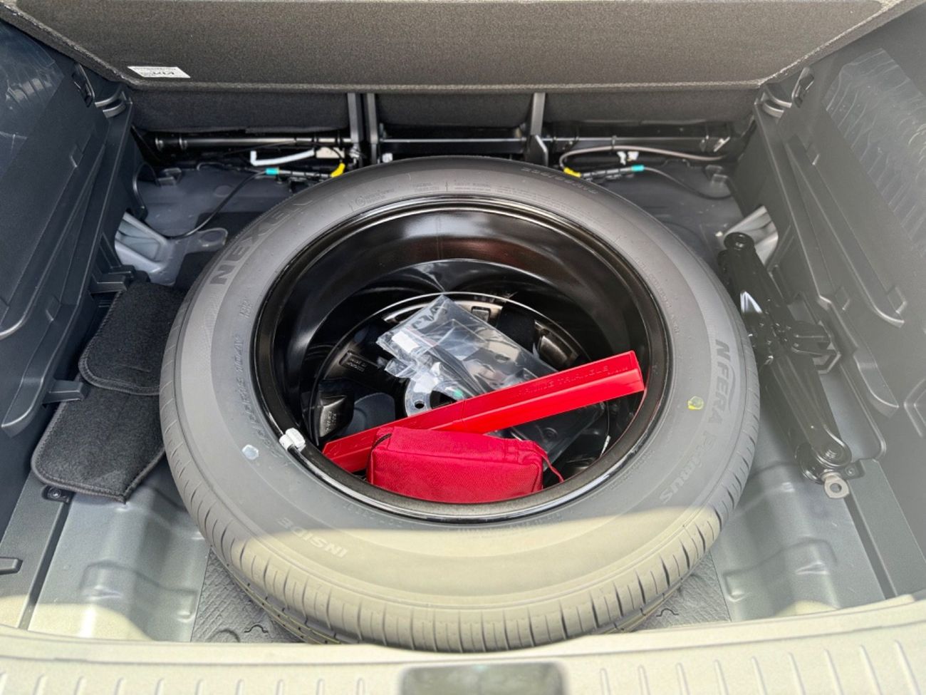 Kia Sportage KIA SPORTAGE (GCC) 1.6T - BLACK COLOR (2025 MODEL)