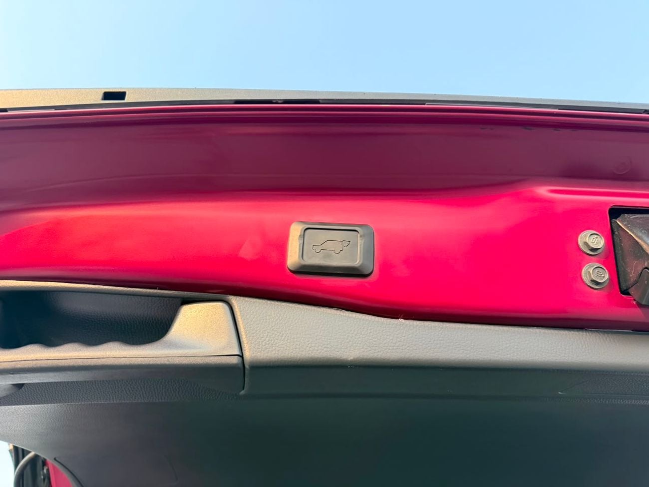 تويوتا راف ٤ XLE HEV Hybrid