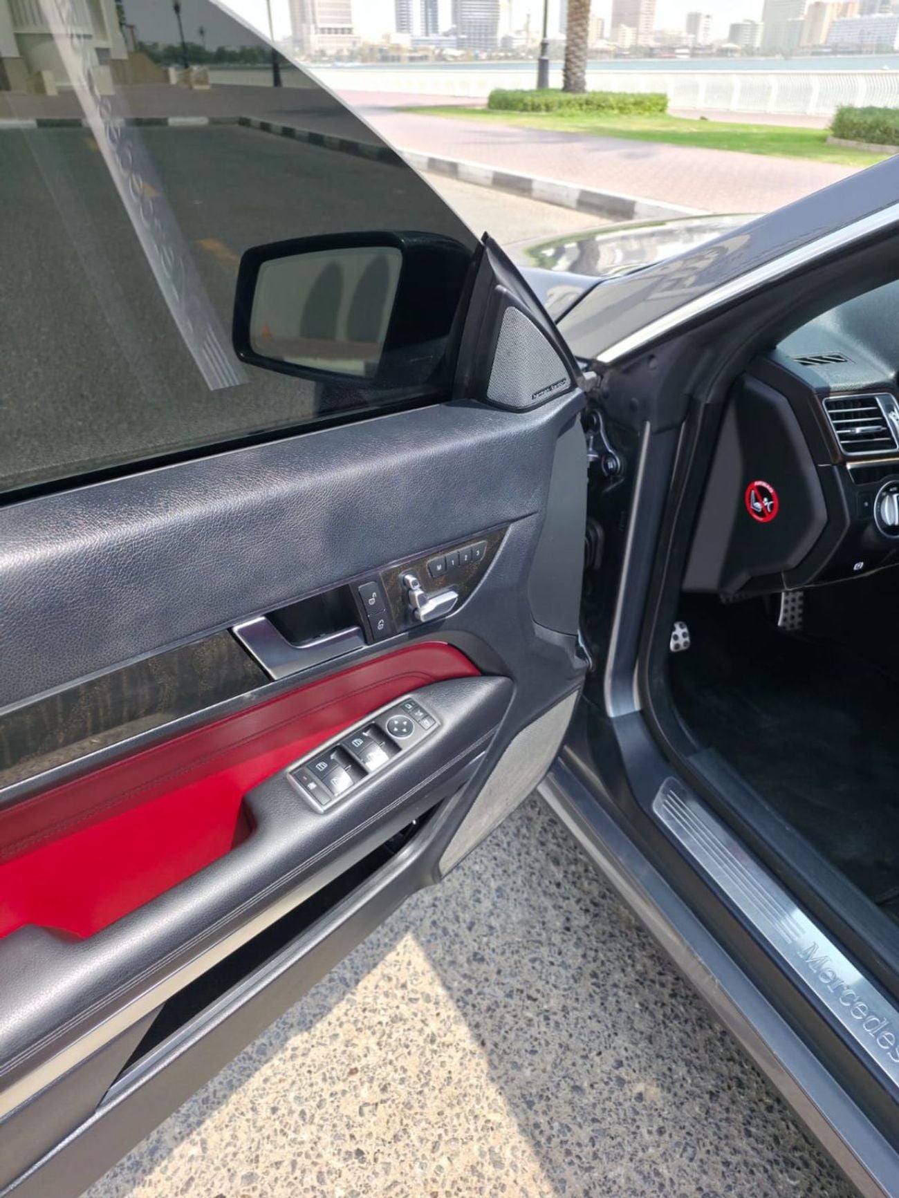 مرسيدس بنز E 400 Coupe | Cabriolet - Convertible- 2 Door