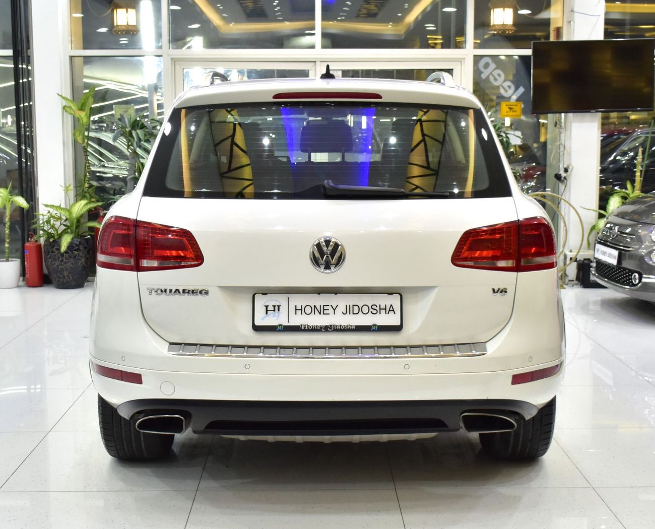 Volkswagen Touareg EXCELLENT DEAL for our Volkswagen Touareg ( 2014 Model ) in White Color GCC Specs