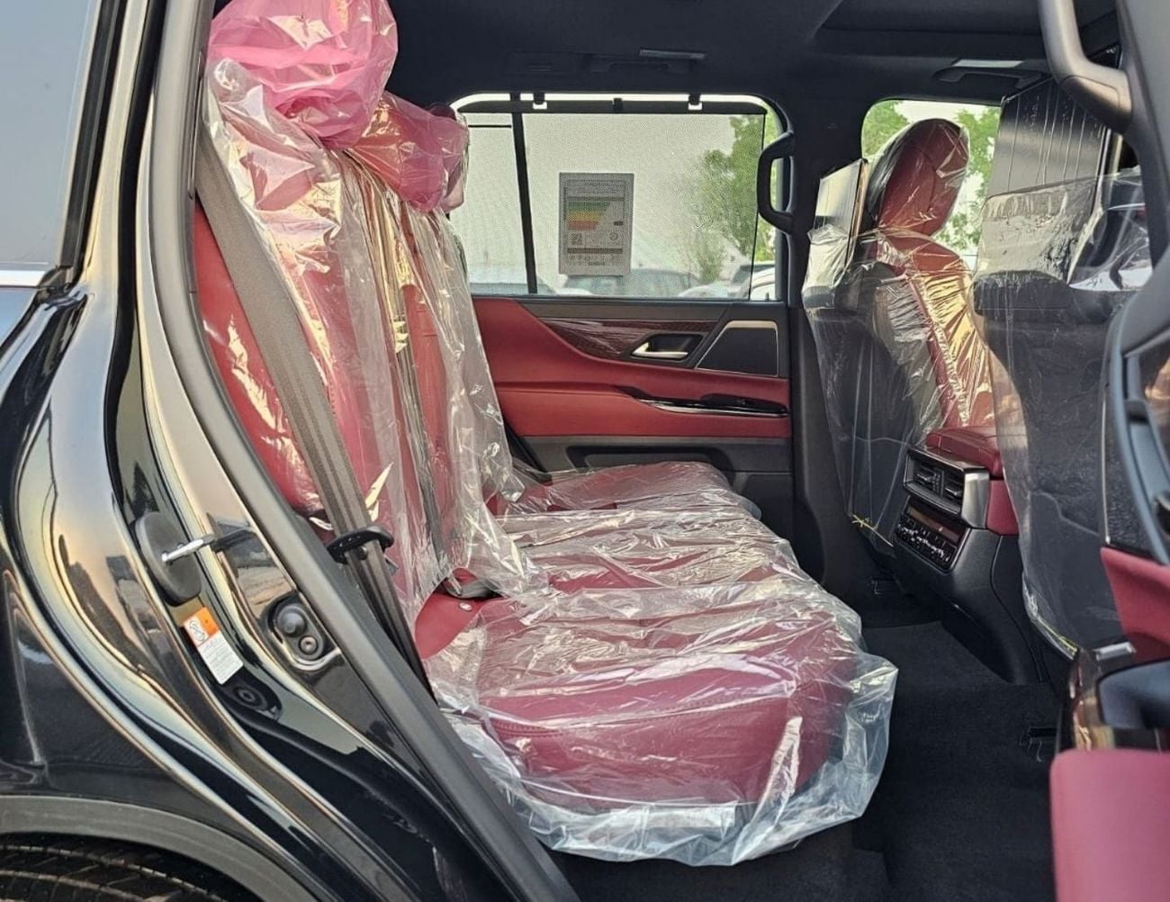لكزس LX 600 توربو سبورت لكزس LX600 تيربو سبورت || محرك بنزين V6 سعة 3.5 لتر، دفع رباعي، ناقل حركة أوتوماتيكي | رادار | إغلاق