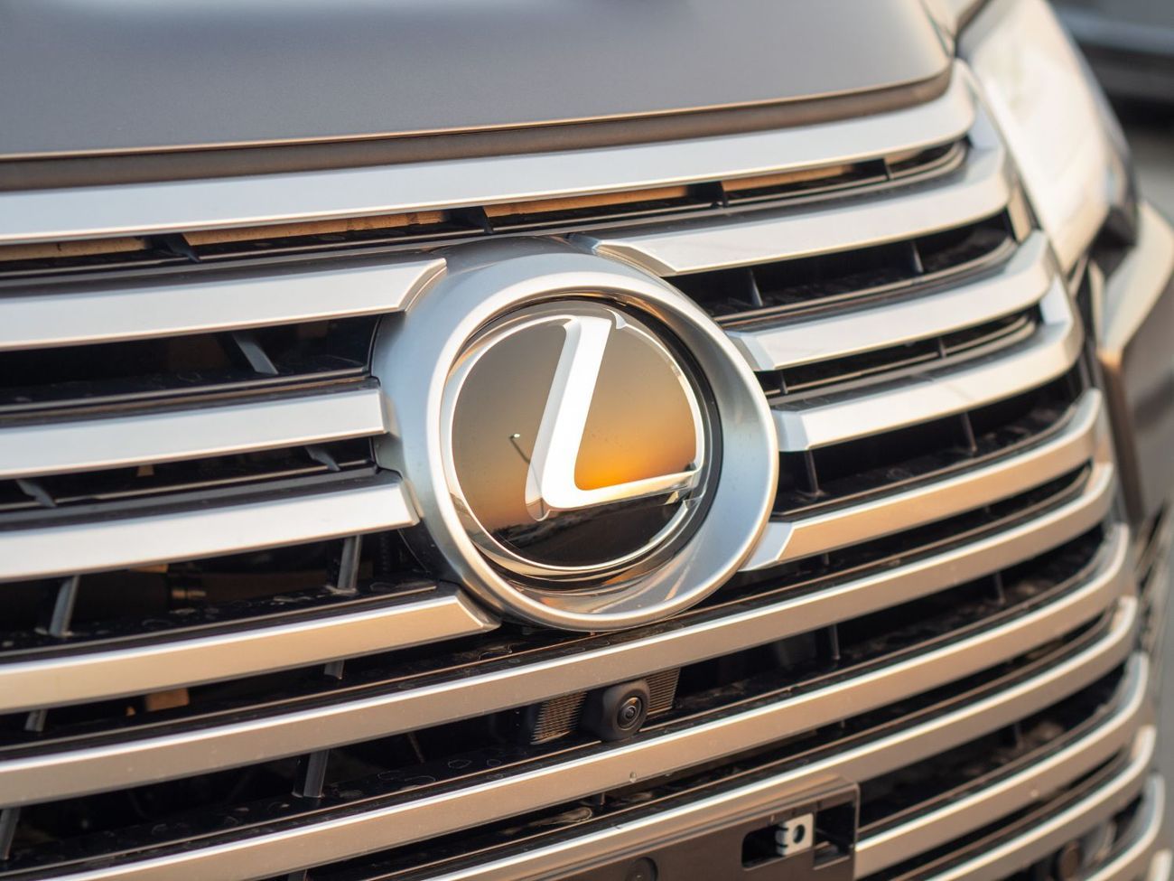 Lexus LX 600 EXPORT ONLY - Turbo Sport 3.5L Twin-Turbocharged