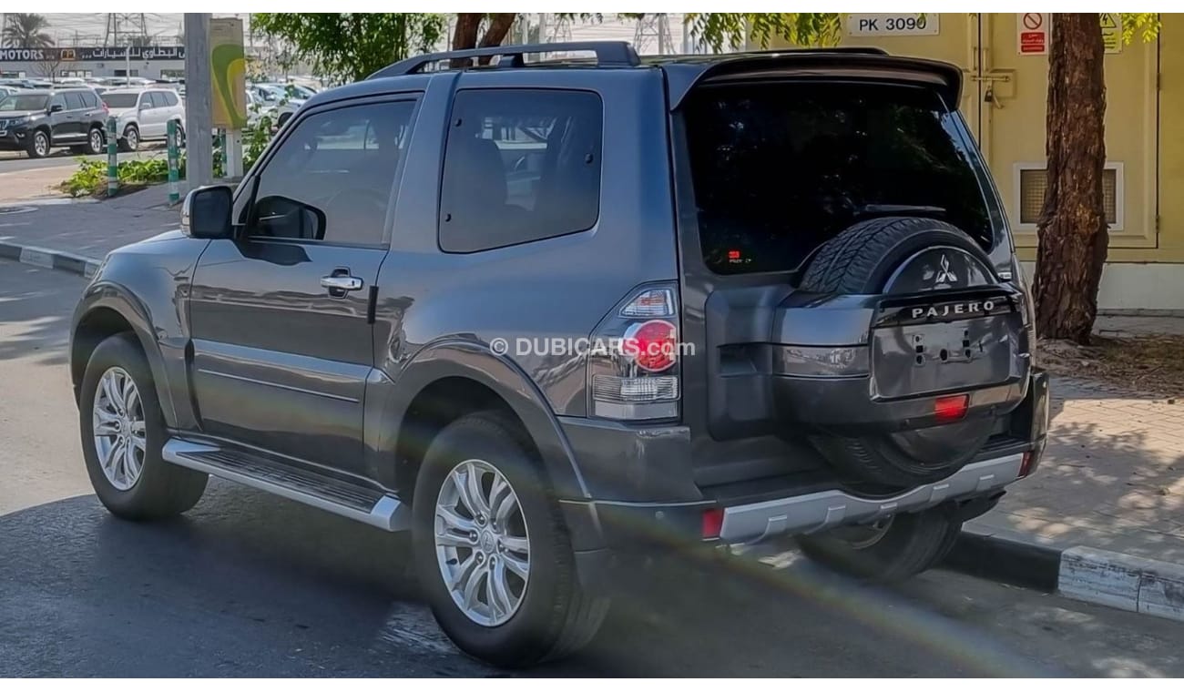Mitsubishi Pajero SWB 2016 | Full Service History | GCC