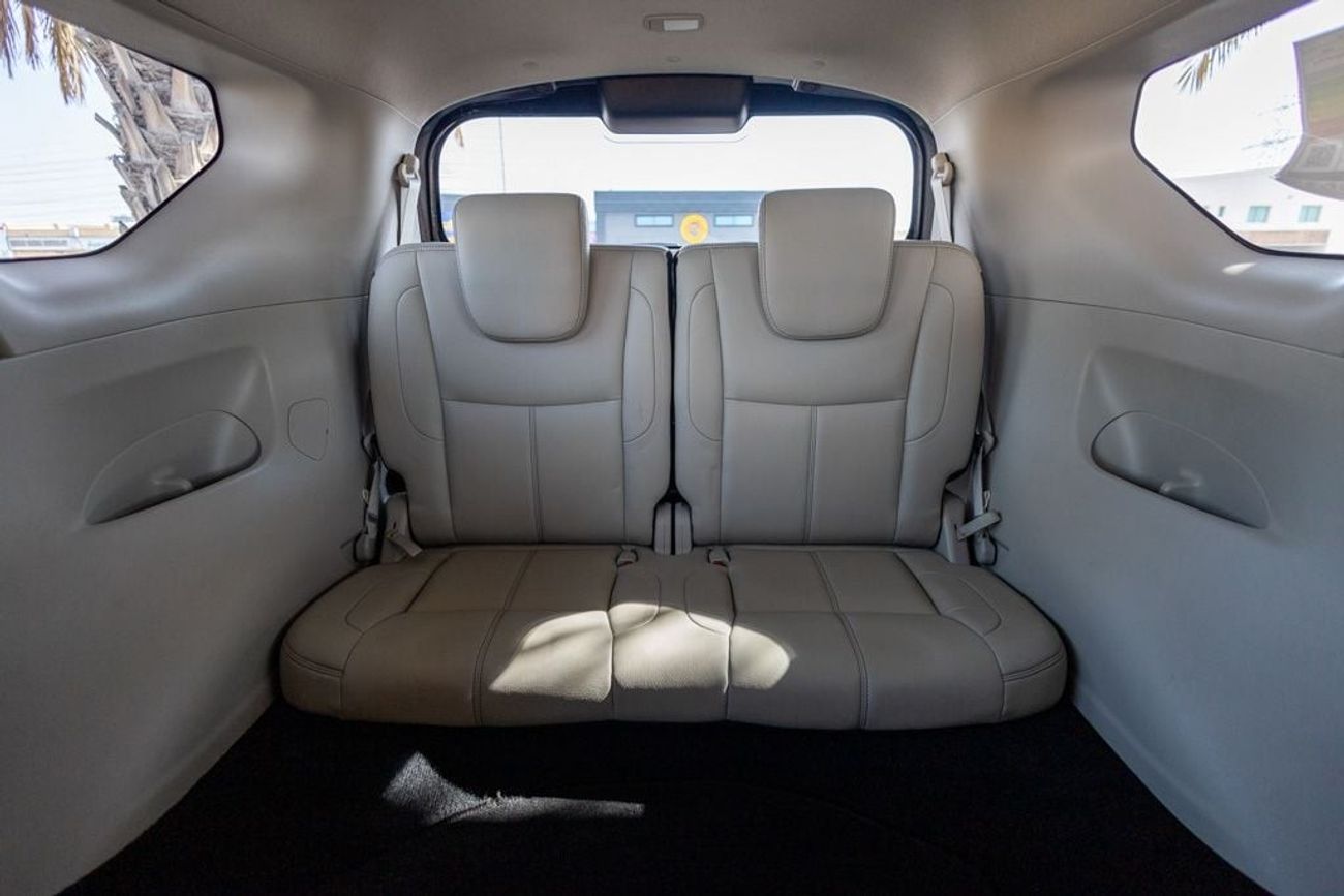 نيسان إكستيرا Titanium 2.5L AWD Nissan X-Terra Titanium 2022 GCC under Warranty with Flexible Down-Payment.