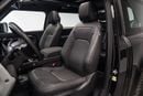 Land Rover Defender P300 90 X-Dynamic
