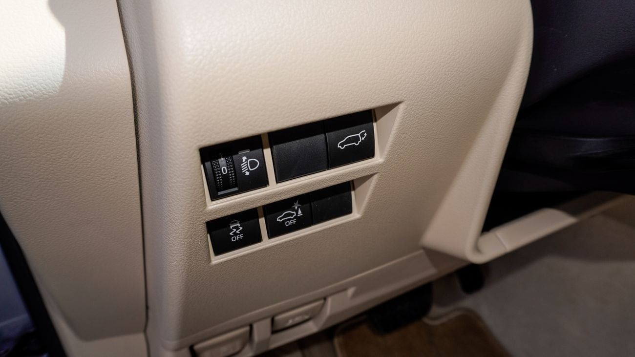 Toyota Land Cruiser GXR 4.0 L V6