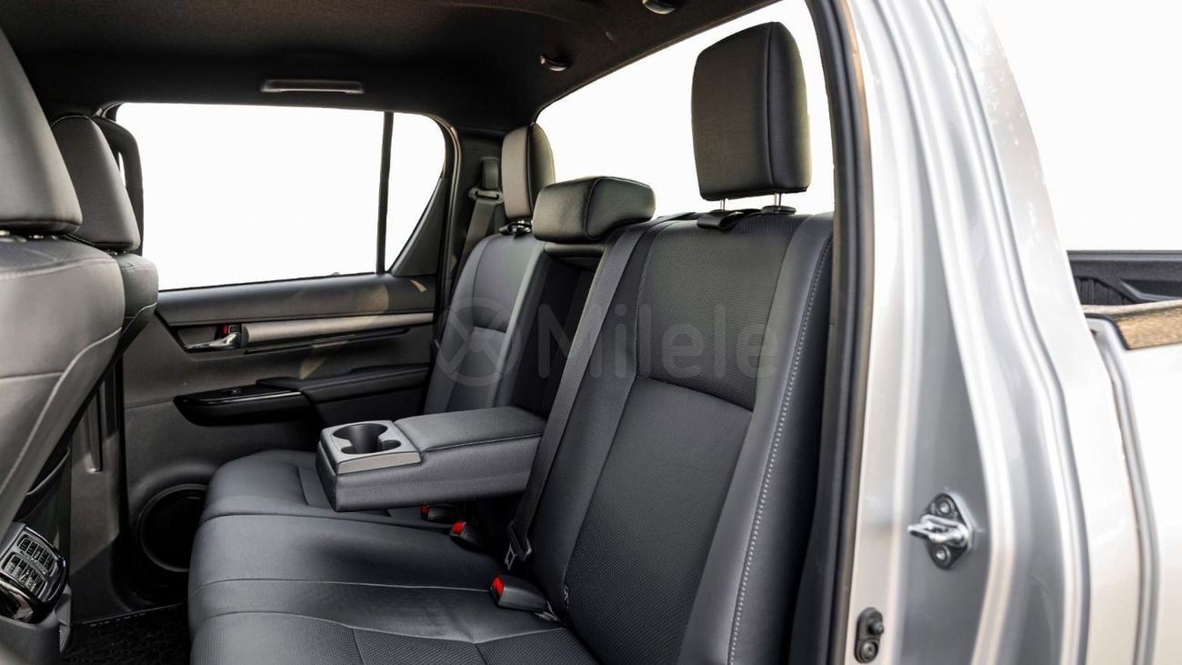 Toyota Hilux TOYOTA HILUX DC MHEV | 2-YEAR WARRANTY + SERVICE AVAILABLE | IN-HOUSE FINANCING | 0% DOWNPAYMENT (BA