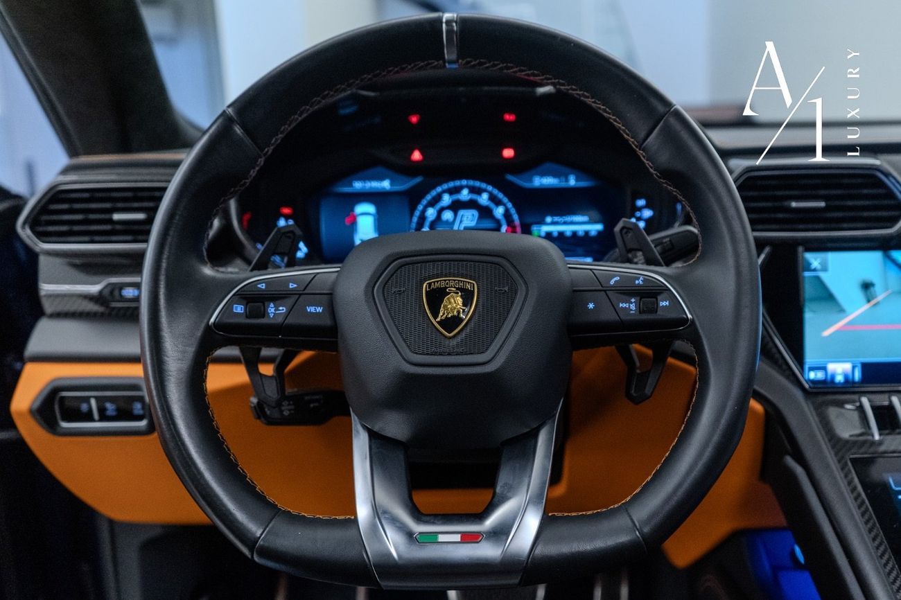 Lamborghini Urus STD 4.0T V8 2022 Lamborghini Urus, Service Contract With Lamborghini, Excellent Condition, GCC Spec