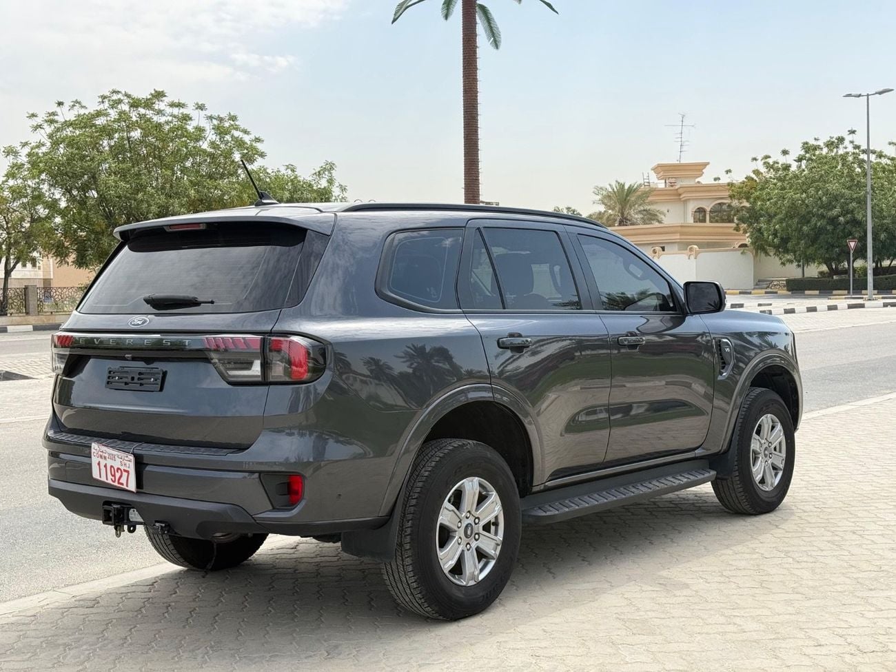 فورد ايفرست Ambiente