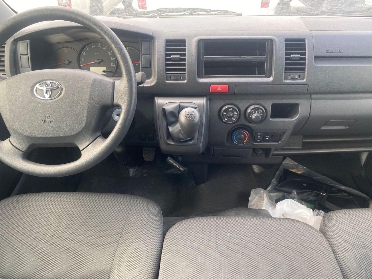 Toyota Hiace toyota hiace 2025 standardroof