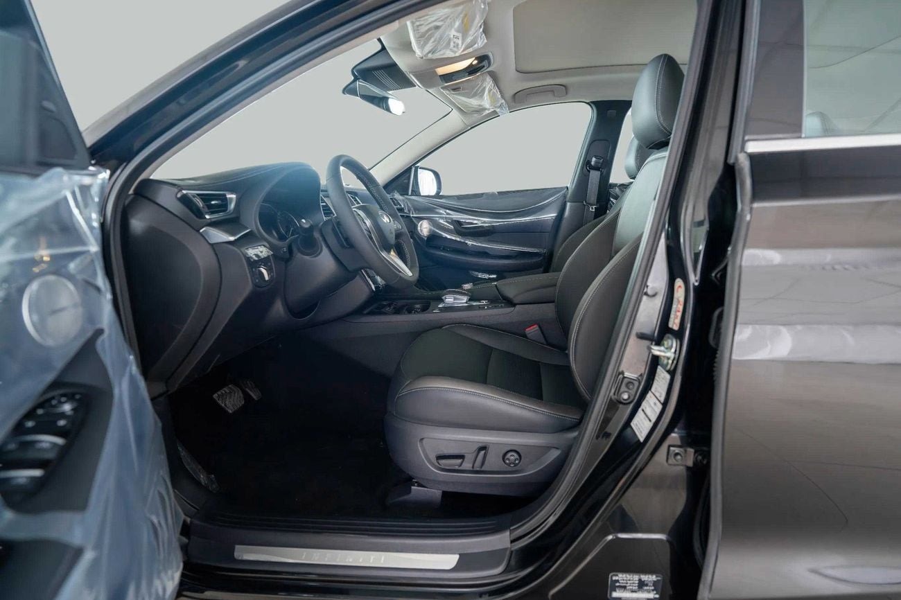 إنفينيتي QX50 LUXE 2.0