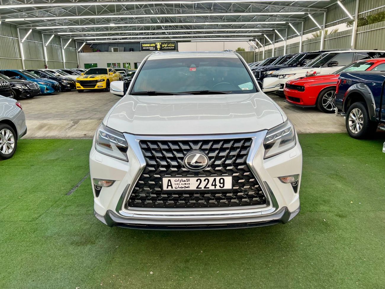 لكزس GX 460 Platinum 4.6L warranty one year bank financie available