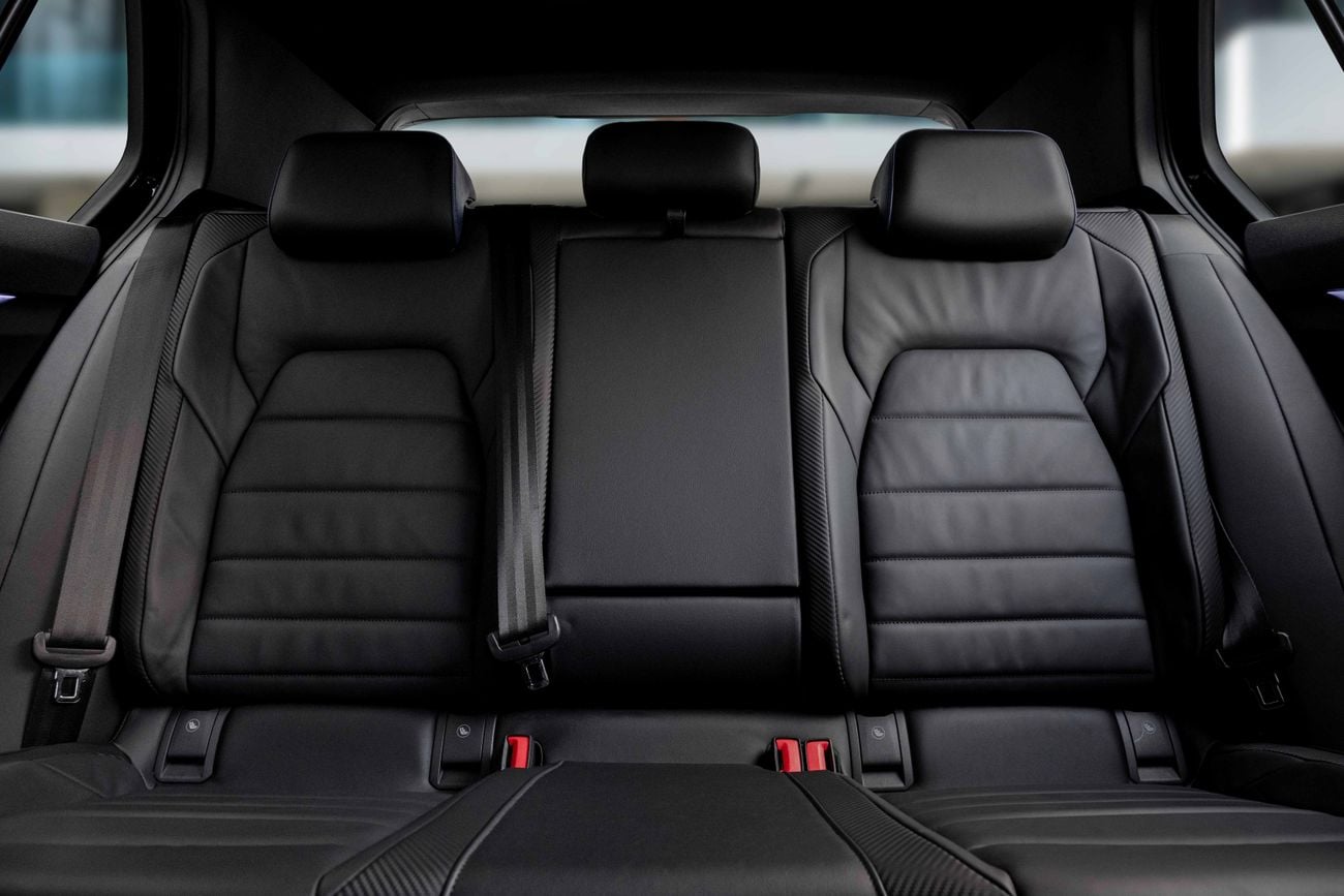 Volkswagen Golf Golf R | 3,173 P.M | 0% Downpayment | Volkswagen Warranty & Service