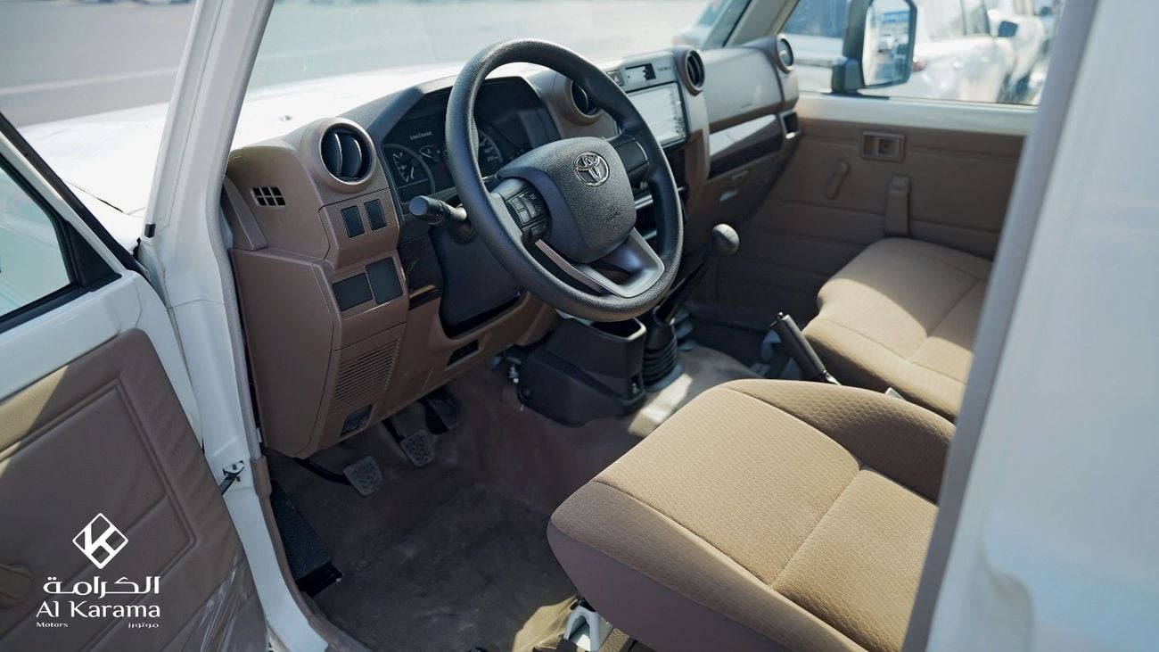Toyota Land Cruiser 70 LC 78 HARDTOP 4.0L MT  | Dual Tank |  FM Radio | Snorkel | GCC Specs