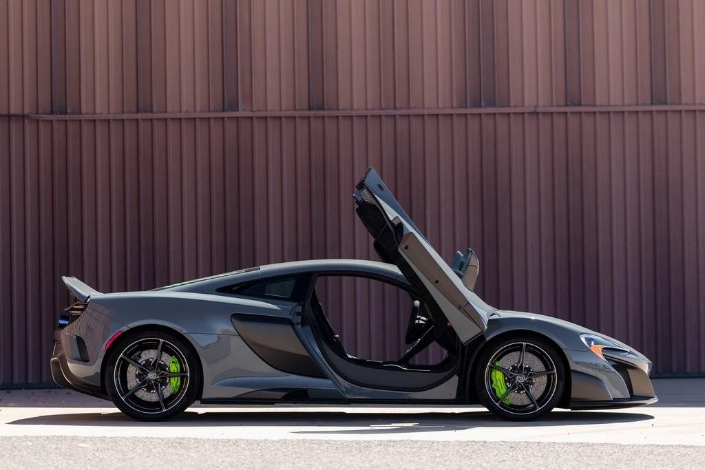 McLaren 675LT exterior - Side Profile