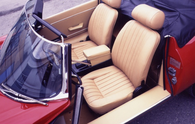 Jaguar E-Type interior - Seats
