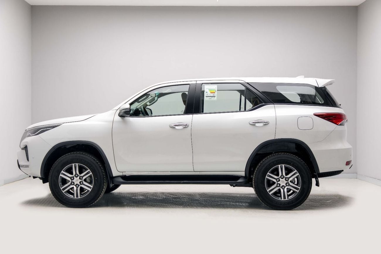 Toyota Fortuner 2.7L - Platinum White Pearl Chamois | Export Only