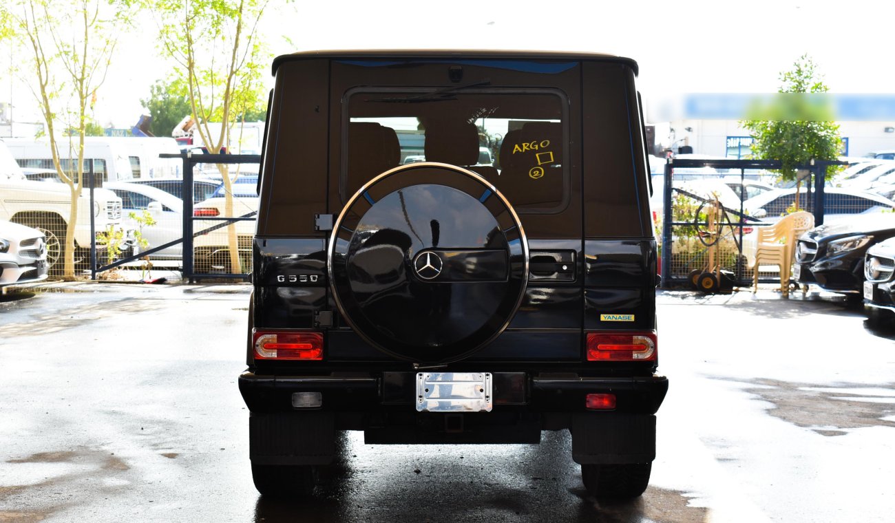 Mercedes-Benz G 550