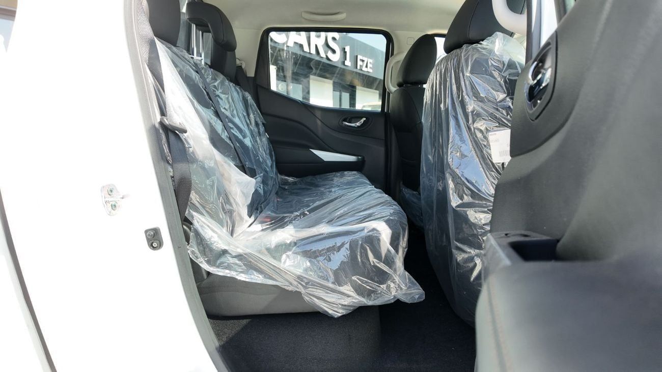 Nissan Navara CSF 2.5L (158 HP) 2025 Nissan Navara DLX CSF | 2.5L Turbo Diesel | 161 HP | Manual | 4x4 | GCC Specs