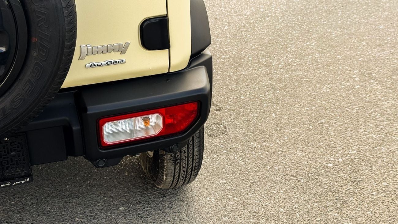 سوزوكي جيمني GLX AT 2026 (GCC Specs) 1.5L - Brand New 5 Doors