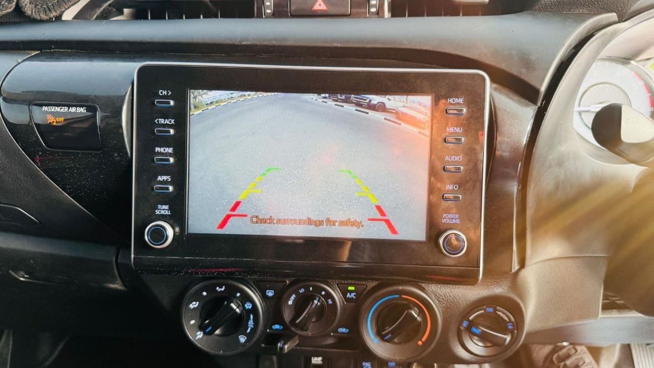 تويوتا هيلوكس -