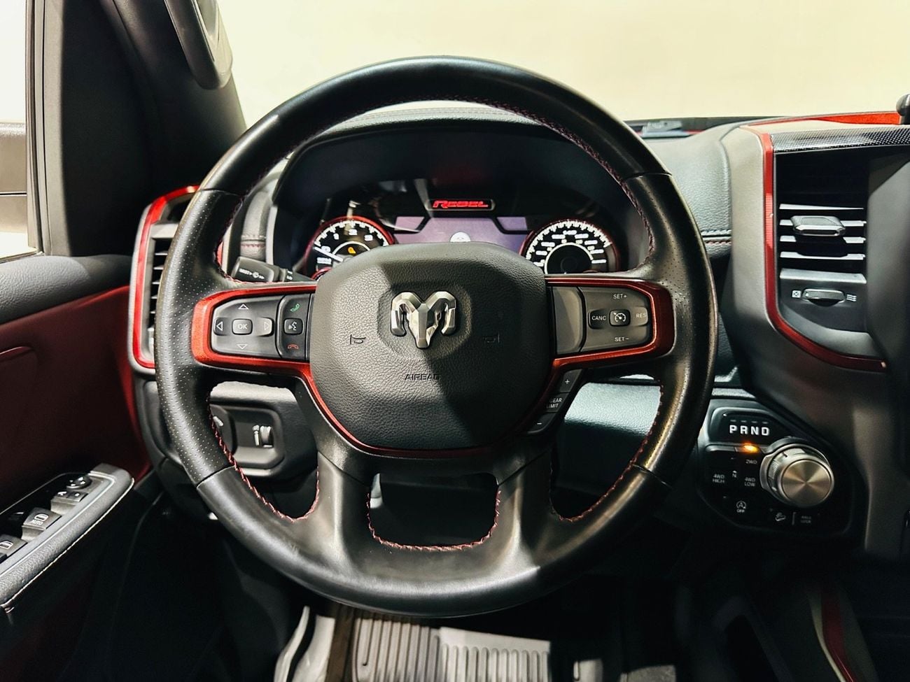 رام 1500 Rebel 5.7L Double Cab Utility