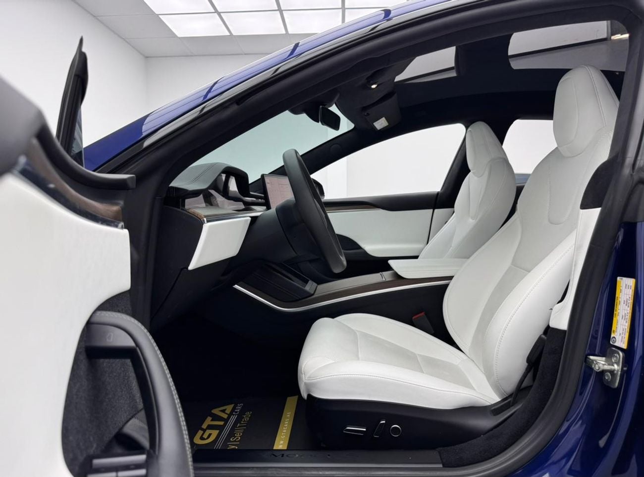 Tesla Model S Plaid (AWD) 2023 Tesla Model S, Tesla Warranty+Full Service History, GCC