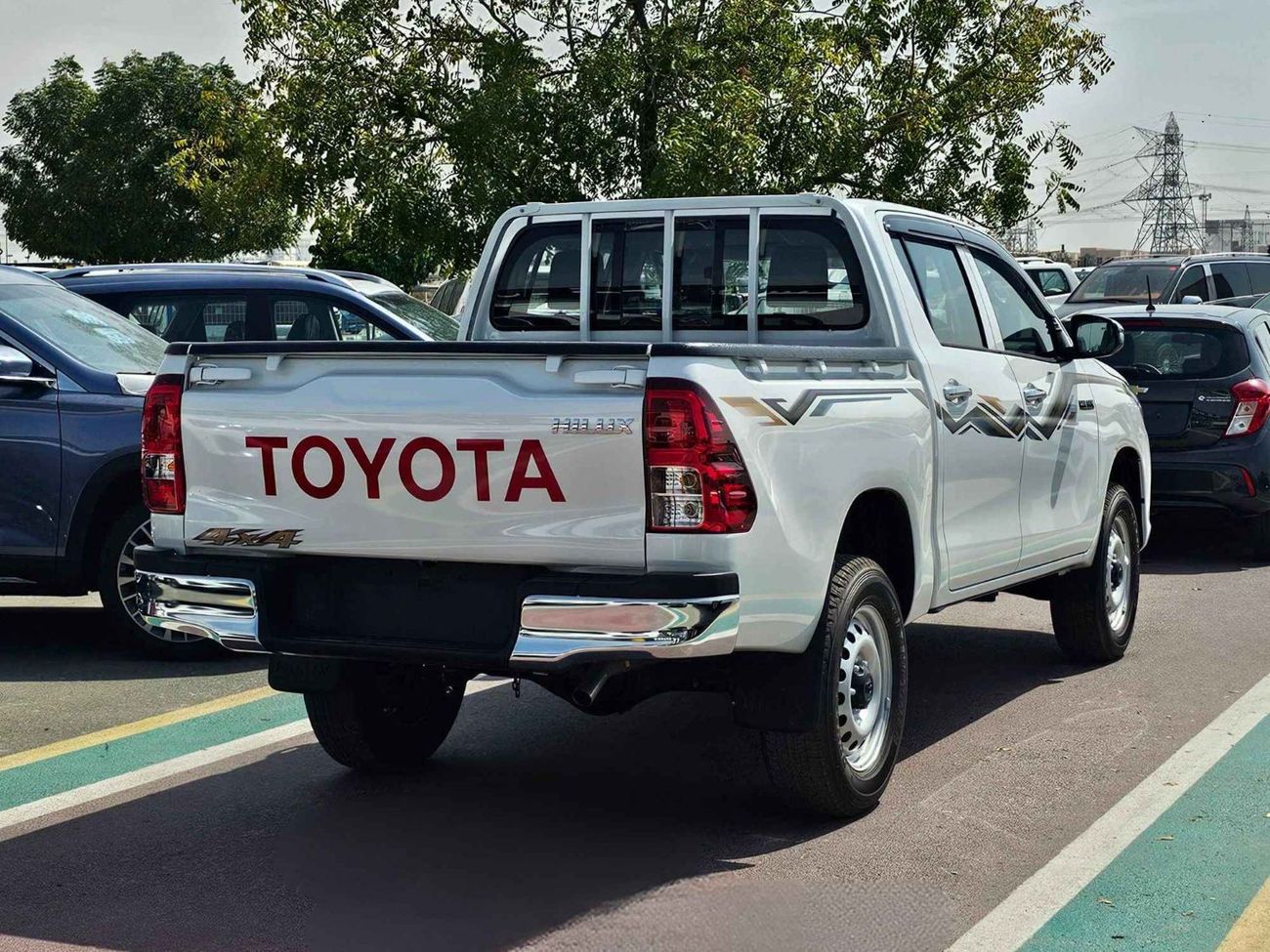 Toyota Hilux NARROW BODY / 2.7L PETROL / POWER WINDOWS / 4WD (CODE # HPDN5AV2)