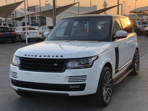 Land Rover Range Rover RANG ROVER SPORT SUPER CHARGE MODEL 2013 GCC car perfect condition full option panoramic roof 5 cam
