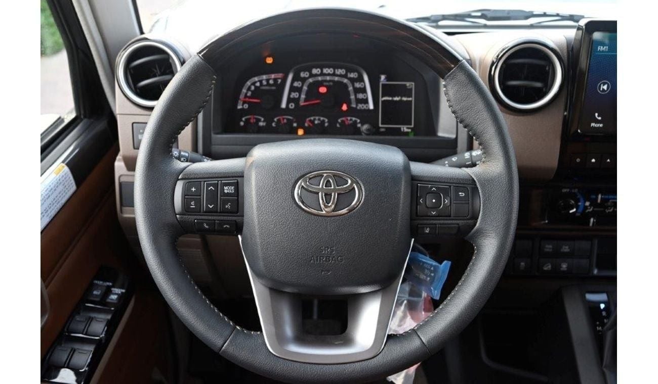 تويوتا لاند كروزر 70 2025 TOYOTA LAND CRUISER 76 HARDTOP SDLX V6 4.0L PETROL 4WD 5-SEATER AUTOMATIC
