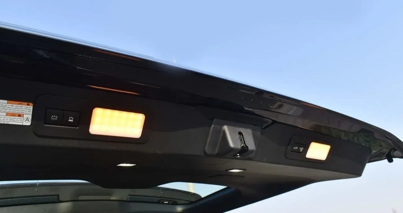 تويوتا لاند كروزر land cruiser VX hybrid 2025 3.5L